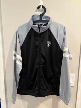 Las Vegas Raiders G-III 4Her Women’s Full-Zip Track Jacket Size XL NWOT